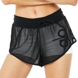 alo - ambience layered short